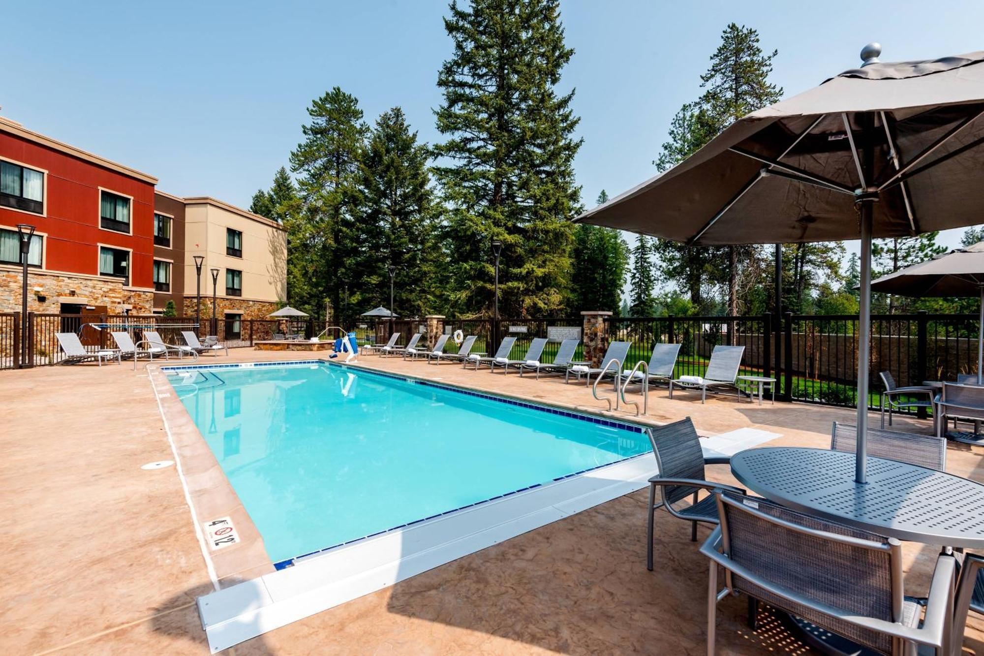 Towneplace Suites By Marriott Вайтфіш Екстер'єр фото